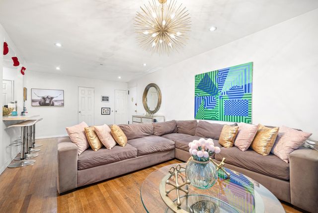 180 Van Cortlandt Park S Apt 4H, New York City, NY 10463