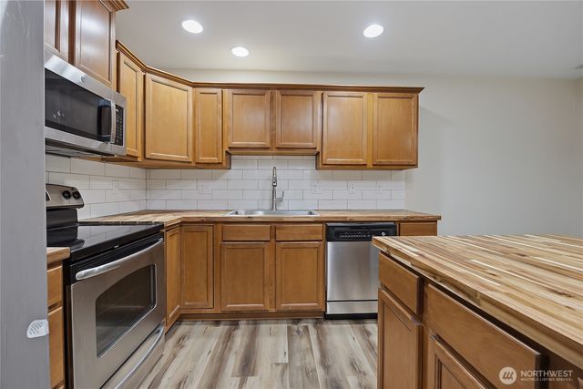 115 N Indiana Avenue, Granite Falls, WA 98252