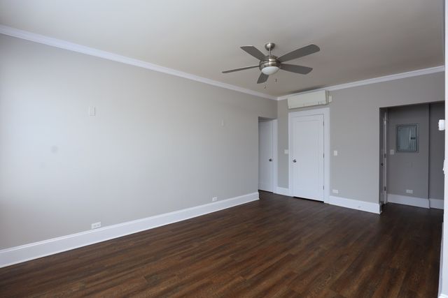 817 W Lakeside Place 408, Chicago, IL 60640