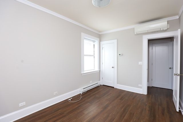 817 W Lakeside Place 408, Chicago, IL 60640