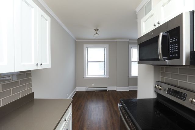 817 W Lakeside Place 408, Chicago, IL 60640