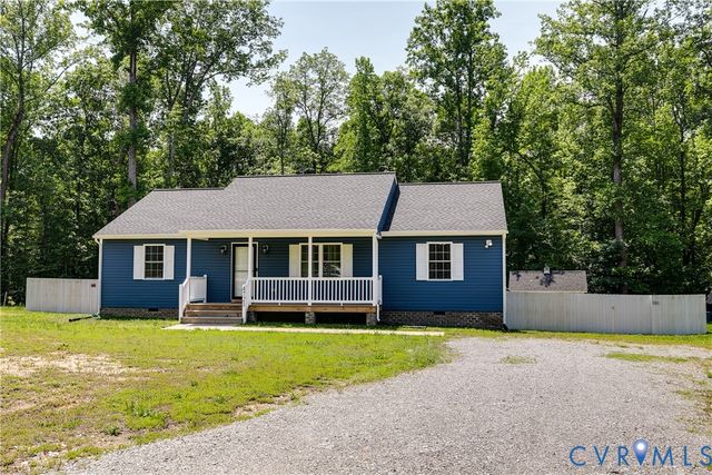 4721 Red Coach Ln, Sandston, VA 23150