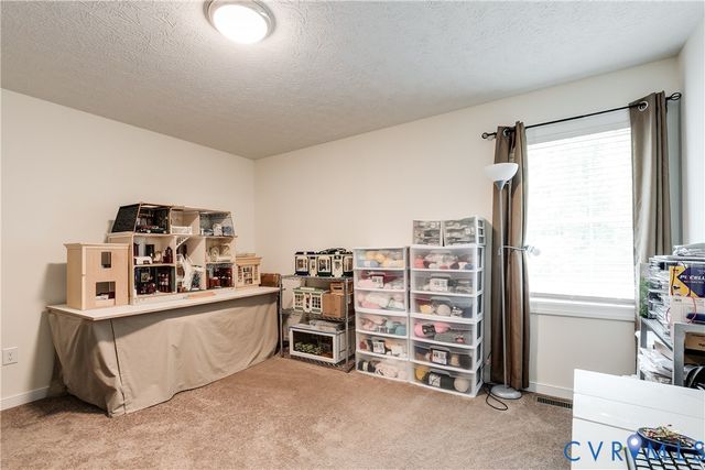 4721 Red Coach Ln, Sandston, VA 23150