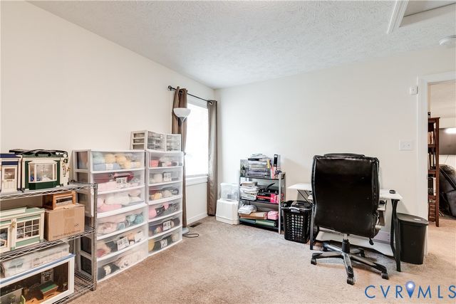 4721 Red Coach Ln, Sandston, VA 23150