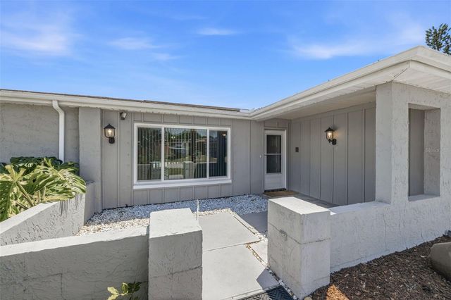 7530 VIENNA LANE, Port Richey, FL 34668