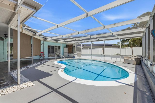 7530 VIENNA LANE, Port Richey, FL 34668