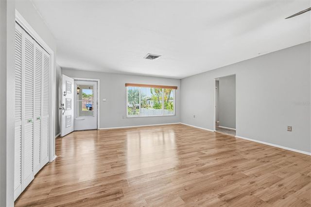 7530 VIENNA LANE, Port Richey, FL 34668