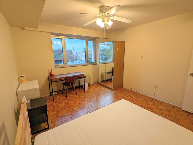 128 N Craig St 303, Oakland, PA 15213