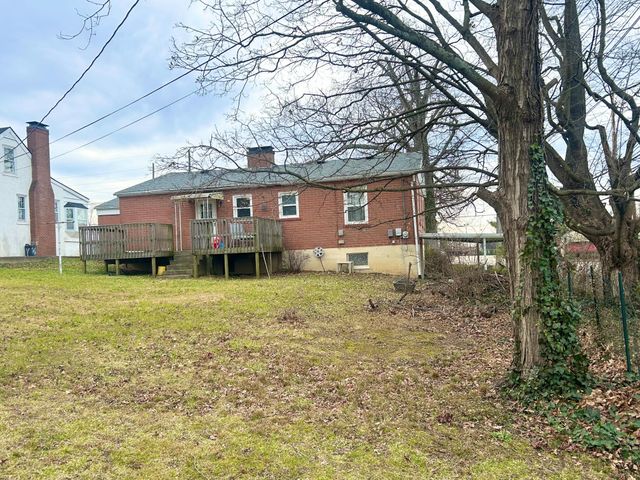 300 Versailles Road, Frankfort, KY 40601