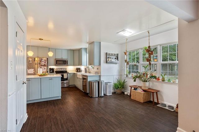 2120 Schubert DR, Virginia Beach, VA 23454