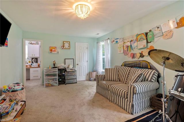 2120 Schubert DR, Virginia Beach, VA 23454