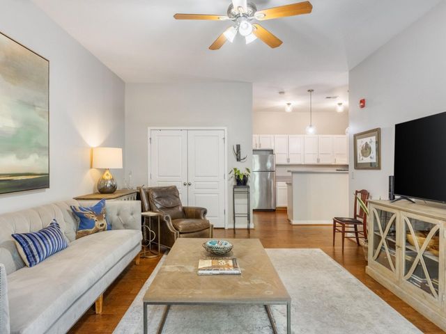 1609 Long Street 103, Chattanooga, TN 37408