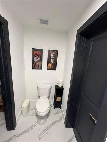 1118 Pine Island LN, Cape Coral, FL 33909
