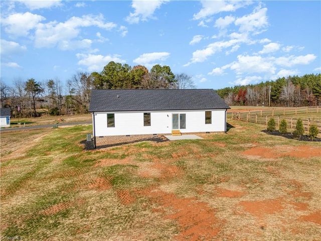 109 Knight Farm Road, Stokesdale, NC 27357