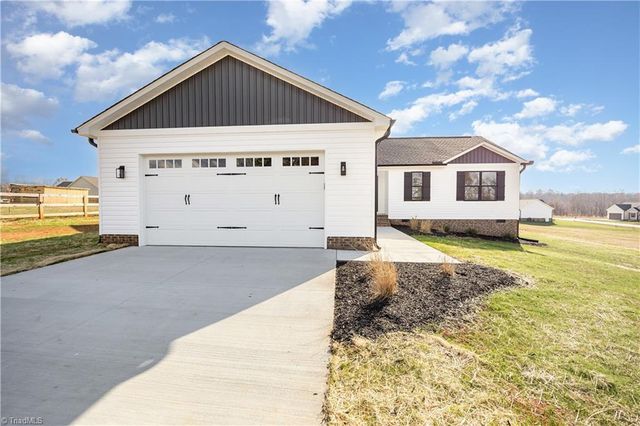 109 Knight Farm Road, Stokesdale, NC 27357