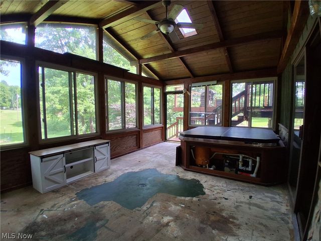 5310 Rootstown Road, Ravenna, OH 44266