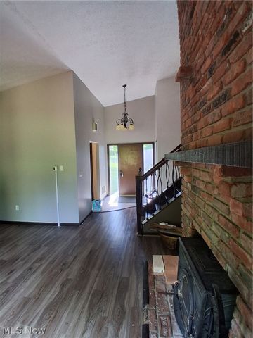 5310 Rootstown Road, Ravenna, OH 44266