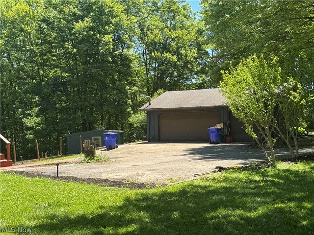 5310 Rootstown Road, Ravenna, OH 44266
