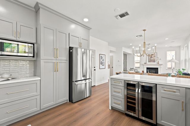 7072 Goldenspur Loop, San Jose, CA 95138