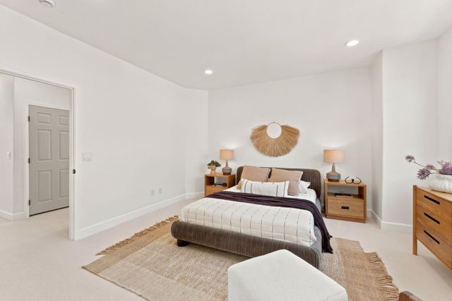 7072 Goldenspur Loop, San Jose, CA 95138