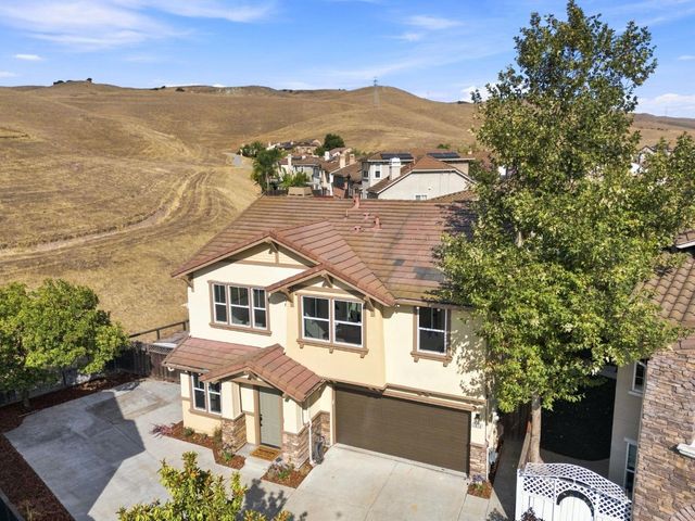 7072 Goldenspur Loop, San Jose, CA 95138