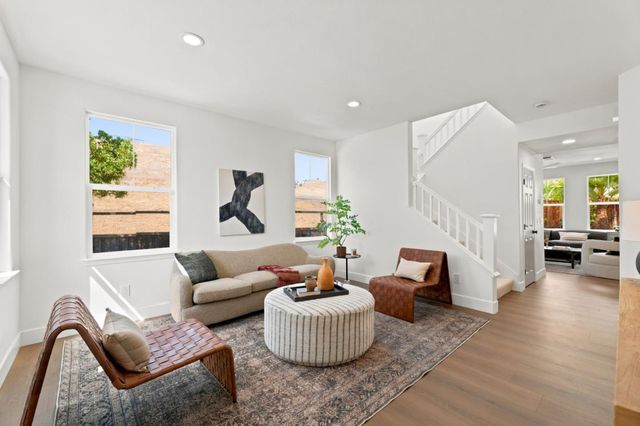 7072 Goldenspur Loop, San Jose, CA 95138