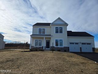 14 Sally Street, Halfmoon, NY 12118