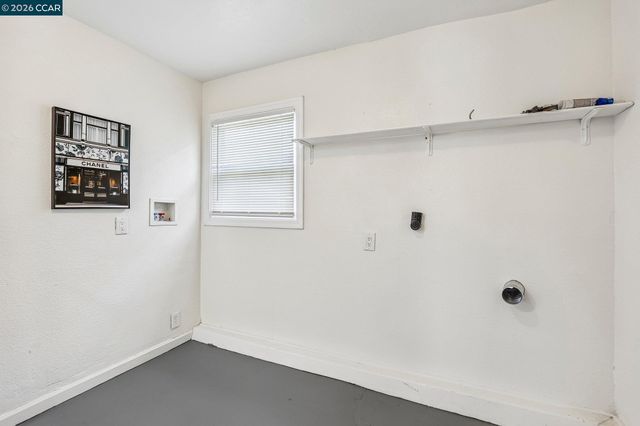 68 Madoline St, Pittsburg, CA 94565