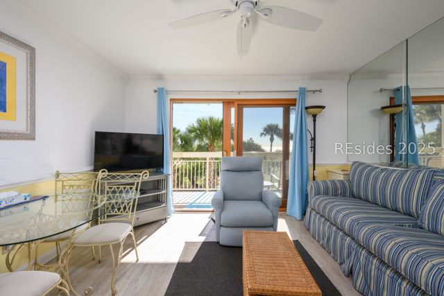 4 N Forest Beach Dr Apt 115, Hilton Head Island, SC 29928