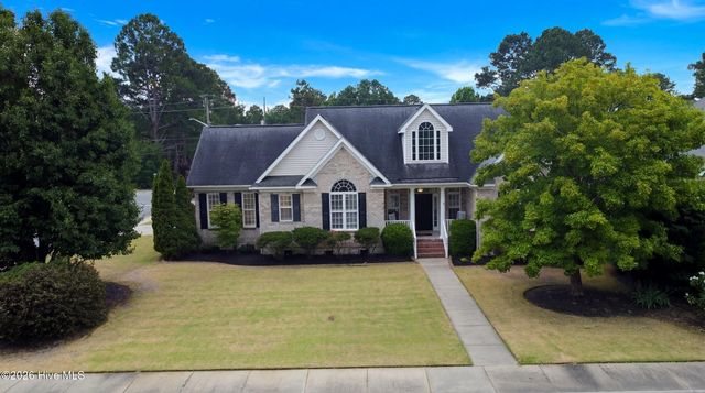 416 Edenton Court, Winterville, NC 28590
