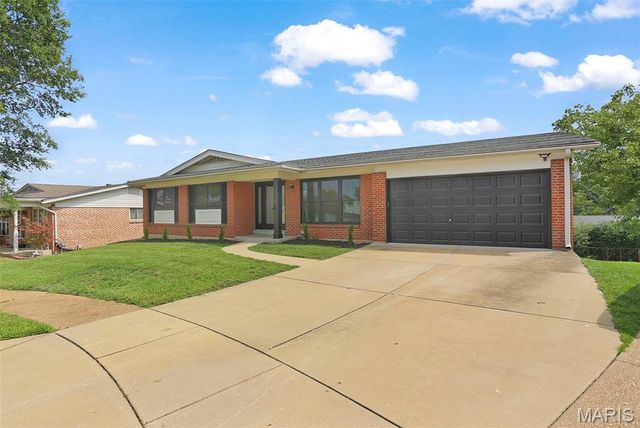 10612 Ashburn Court, St Louis, MO 63123