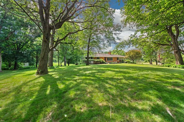8703 Kimbro Avenue N, Stillwater, MN 55082