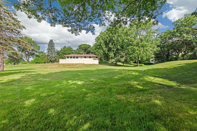 8703 Kimbro Avenue N, Stillwater, MN 55082