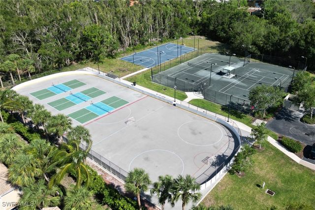 9801 Foxhall WAY 4, Estero, FL 33928