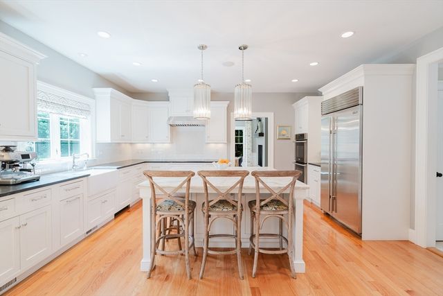 140 Greenwood St, Newton, MA 02459