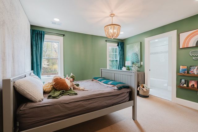 140 Greenwood St, Newton, MA 02459