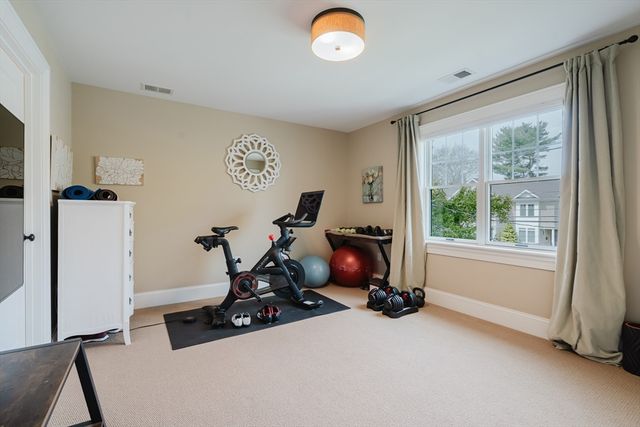 140 Greenwood St, Newton, MA 02459