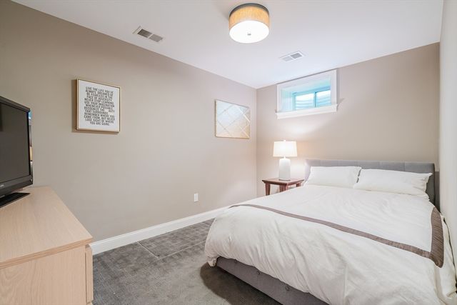 140 Greenwood St, Newton, MA 02459