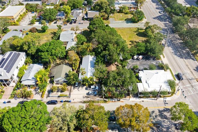 711 W Las Olas, Fort Lauderdale, FL 33312