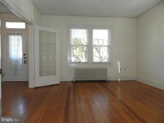 1212 PRINCE EDWARD ST, Fredericksburg, VA 22401