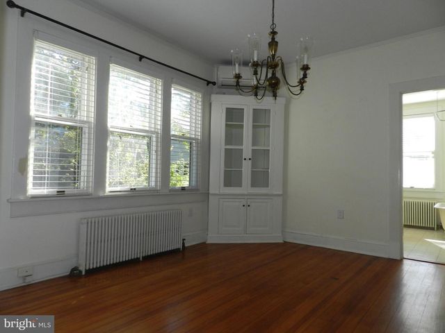 1212 PRINCE EDWARD ST, Fredericksburg, VA 22401