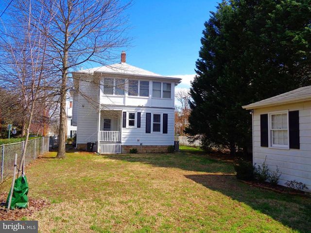 1212 PRINCE EDWARD ST, Fredericksburg, VA 22401