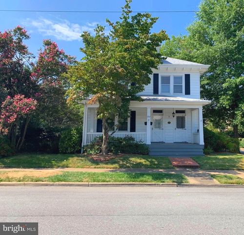 1212 PRINCE EDWARD ST, Fredericksburg, VA 22401