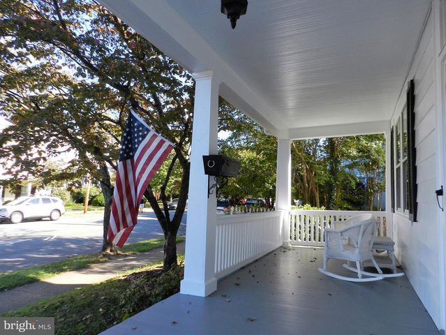 1212 PRINCE EDWARD ST, Fredericksburg, VA 22401