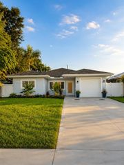 6958 Park St, Hollywood, FL 33024