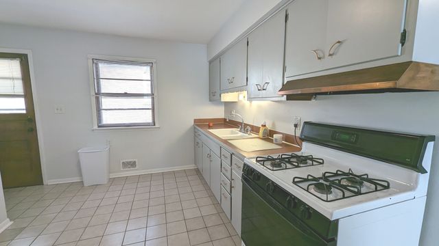 1308 19th Street, Rockford, IL 61104