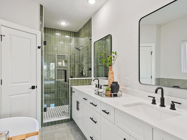 4814 Cochran Street, Houston, TX 77009