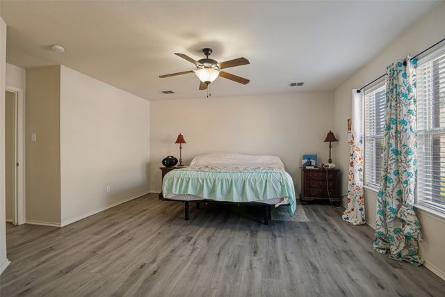 513 Laurel Lane, Fate, TX 75087
