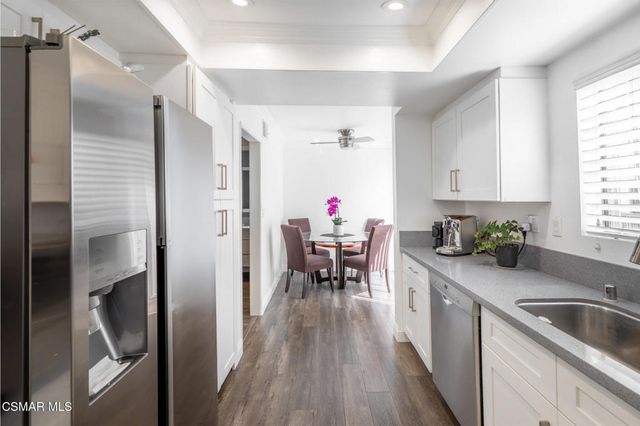 21901 Burbank Boulevard 199, Woodland Hills, CA 91367