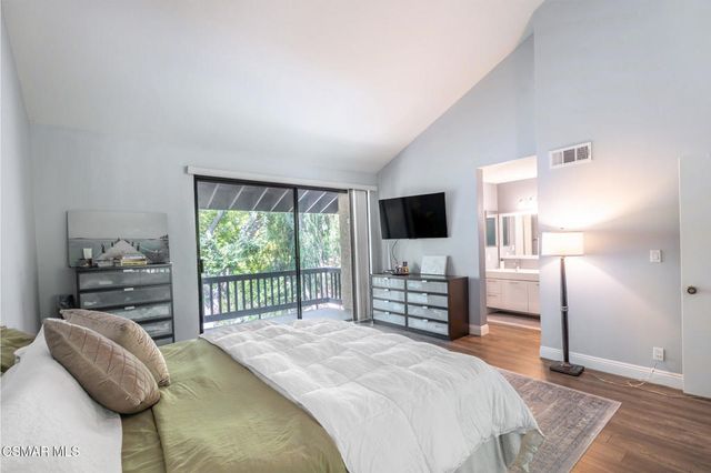 21901 Burbank Boulevard 199, Woodland Hills, CA 91367